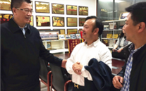 重庆市人大常委会副主任、市总工会主席郑洪一行来yl6776永利集团集团视察调研
